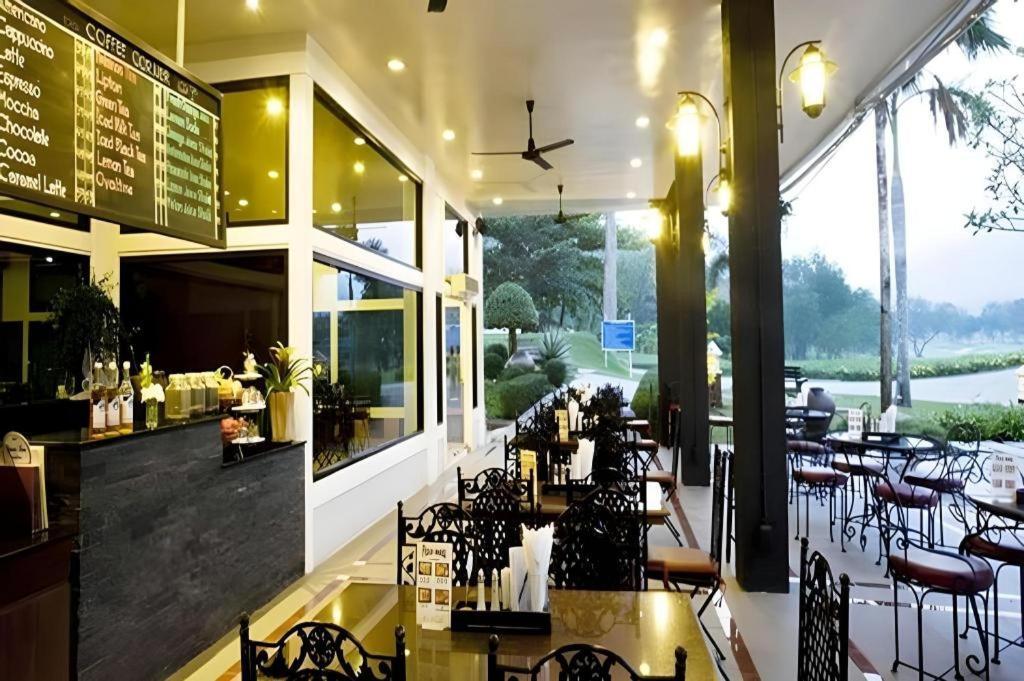 Royal Hills Golf Resort & Spa Nakhon Nayok Dış mekan fotoğraf